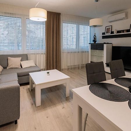 Skau Dunajska 58A Apt3 Leilighet Bratislava Eksteriør bilde