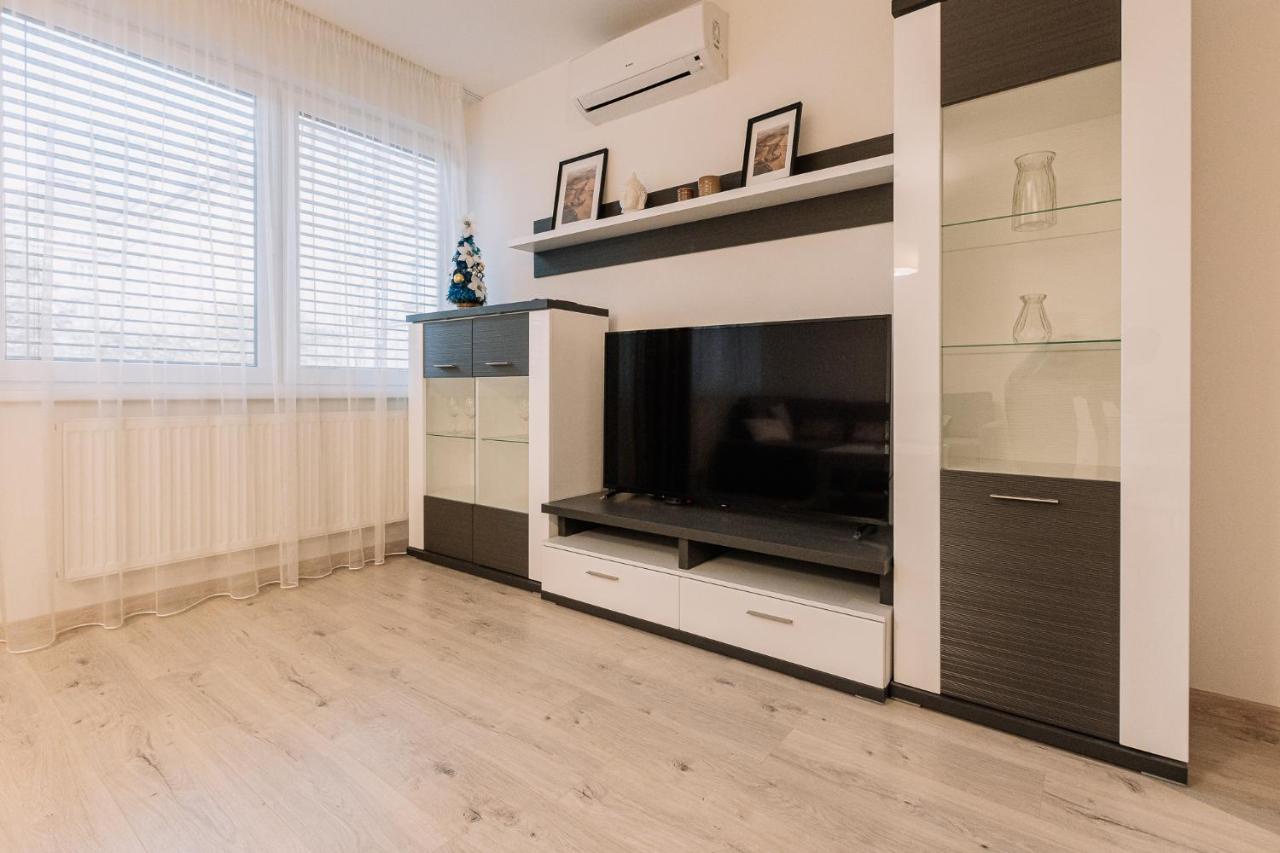 Skau Dunajska 58A Apt3 Leilighet Bratislava Eksteriør bilde