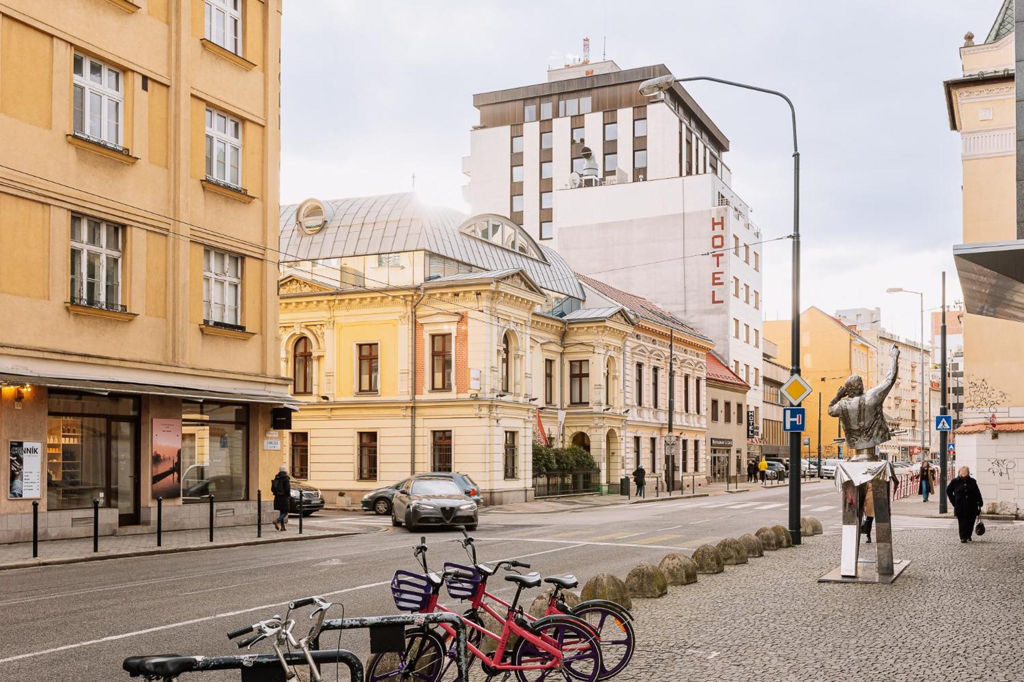 Skau Dunajska 58A Apt3 Leilighet Bratislava Eksteriør bilde